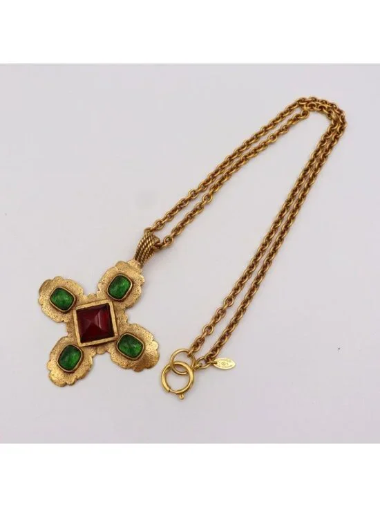 Chanel Colored Stone Necklace Metal Gold Red Green Gripoix - Picture 4 of 8